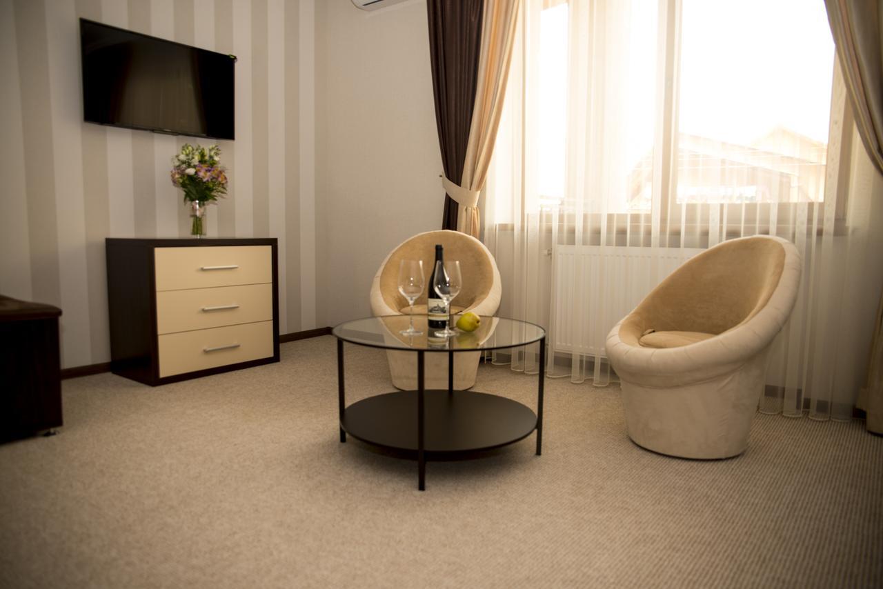 Adele Apartment *