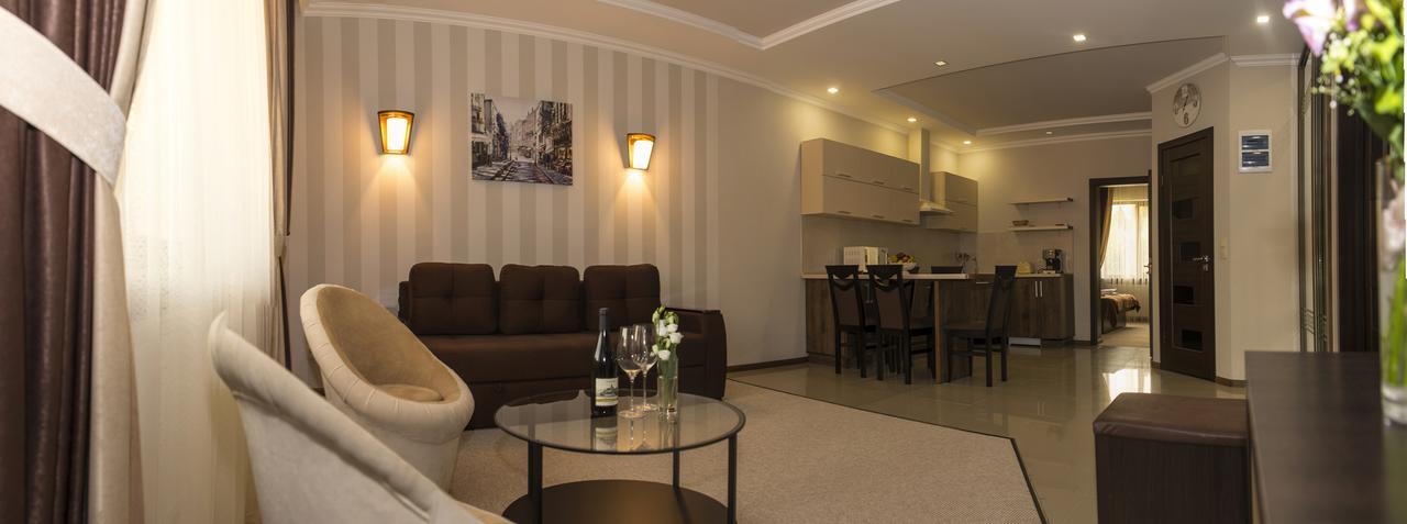 Adele Apartment *
